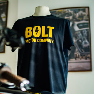 ⚡ Camiseta BOLT MOTOR COMPANY rayo / color negro